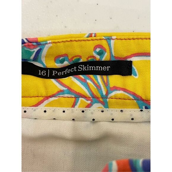 Talbots women’s floral perfect skimmer capris size 16 - Picture 6 of 7